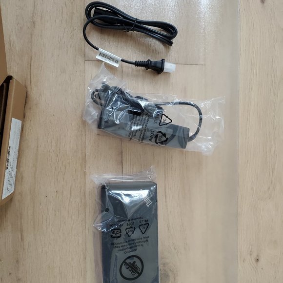 Lenovo ThinkPad Docking Station - Picture 3 of 4